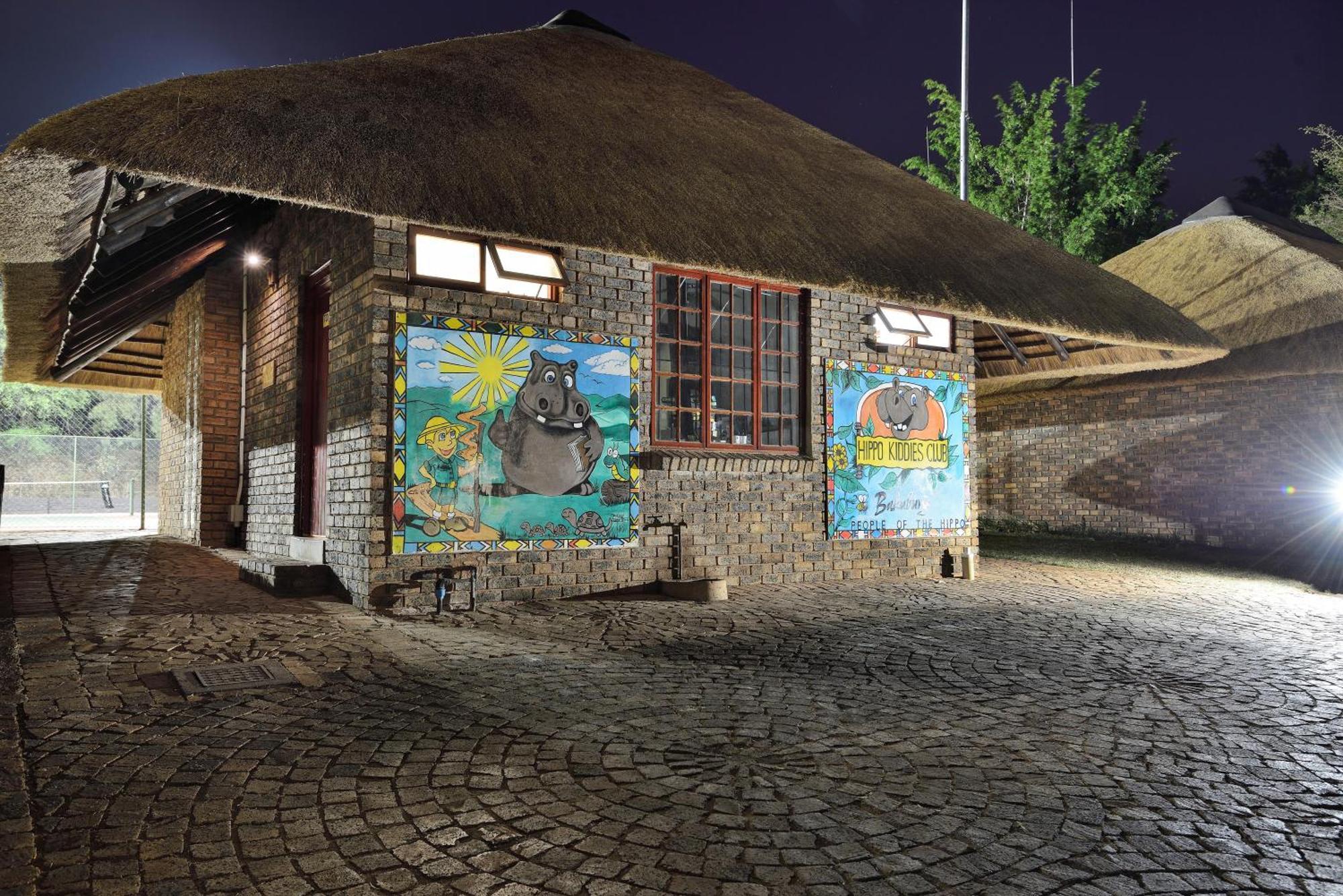 Bakubung Bush Lodge Ledig Eksteriør billede