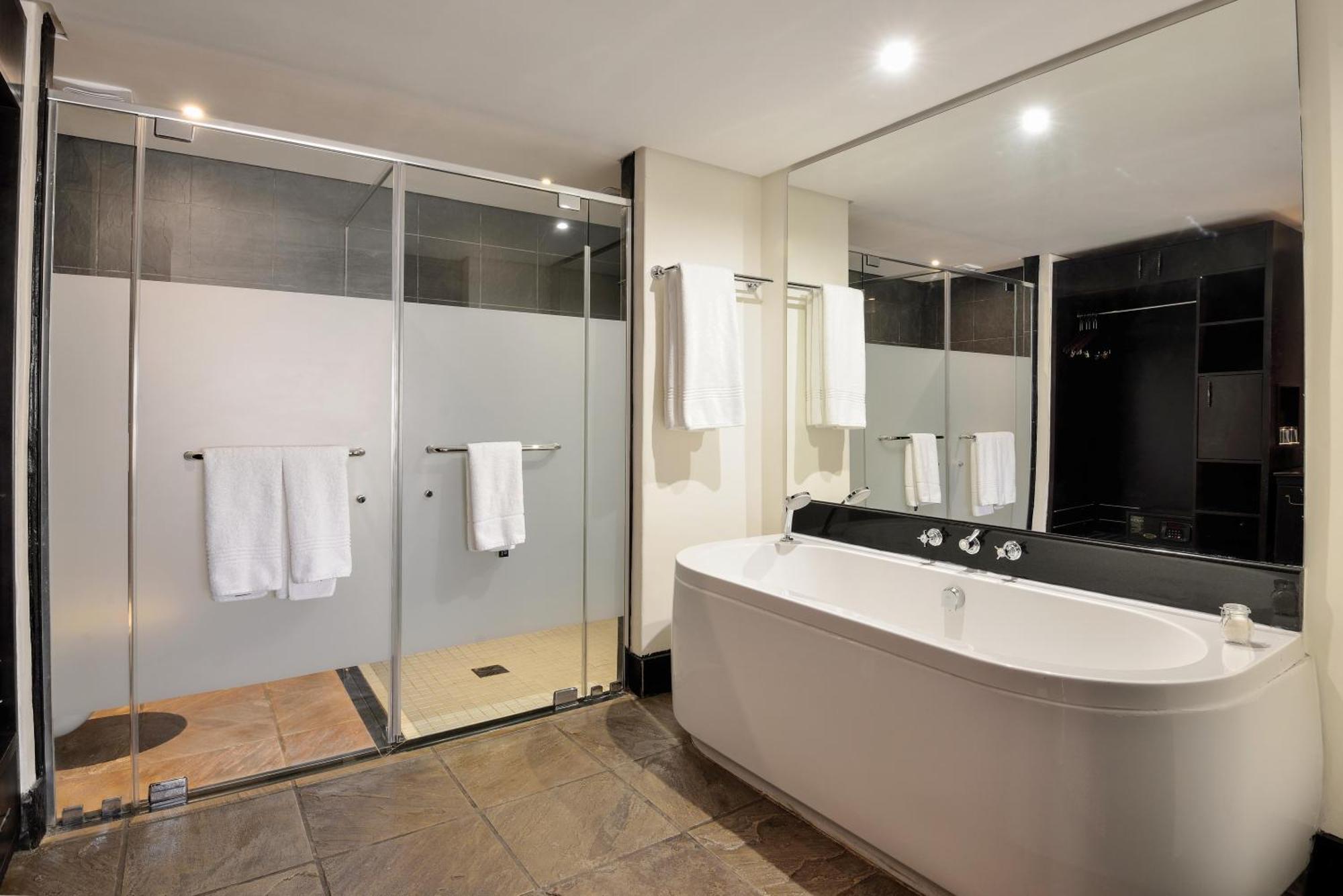 Bakubung Bush Lodge Ledig Eksteriør billede