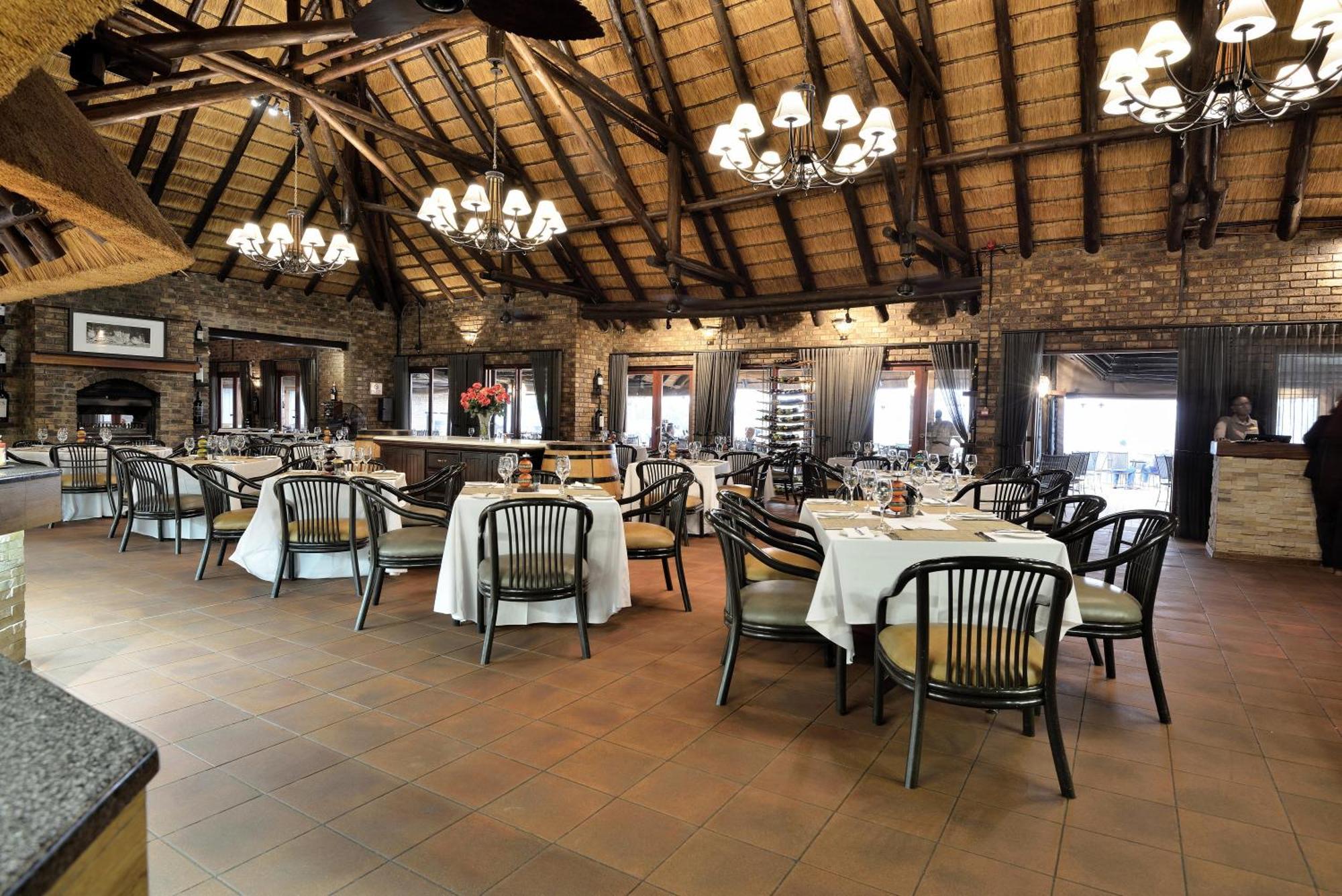 Bakubung Bush Lodge Ledig Eksteriør billede