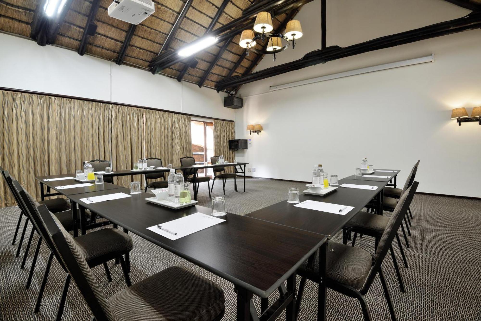Bakubung Bush Lodge Ledig Eksteriør billede