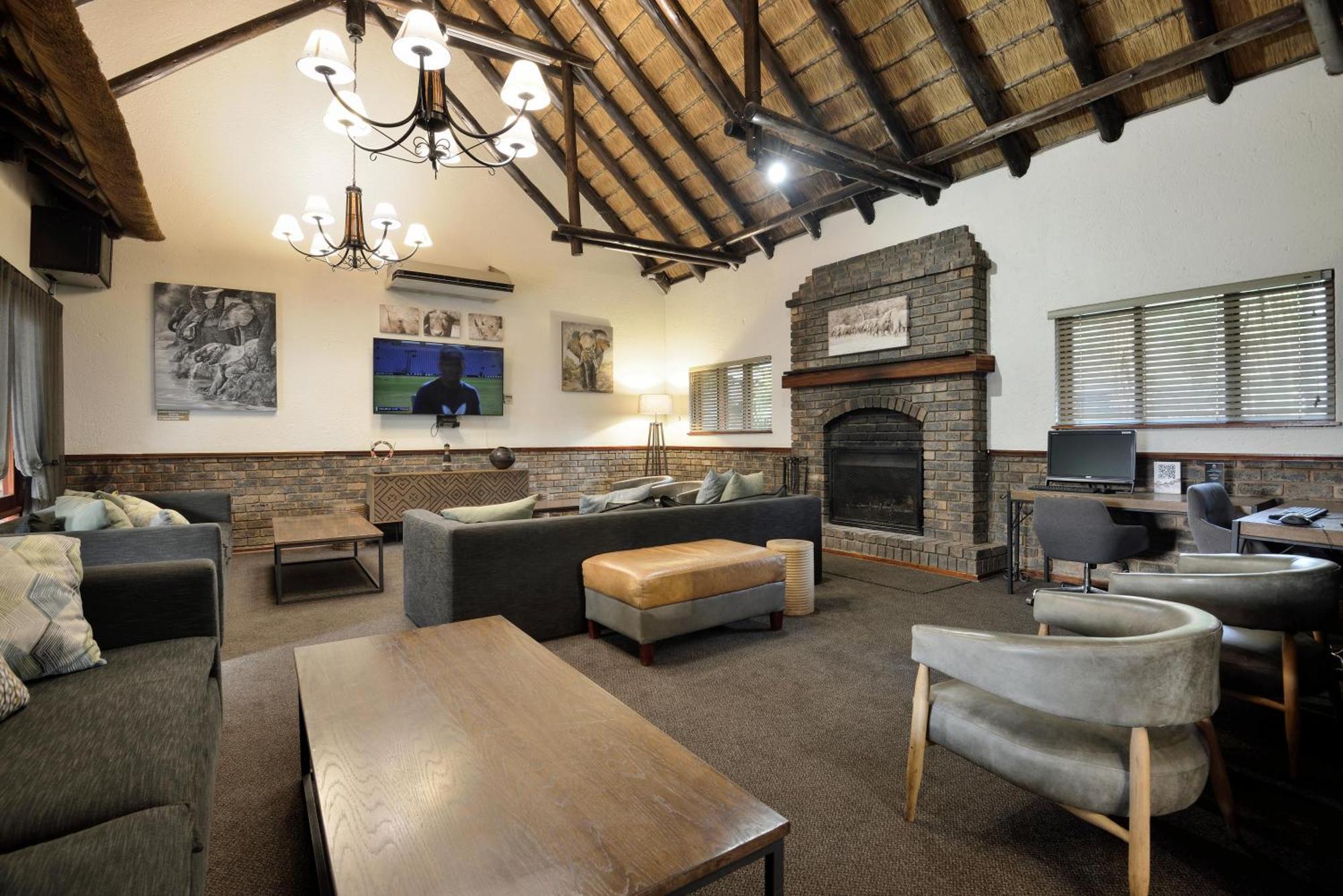 Bakubung Bush Lodge Ledig Eksteriør billede