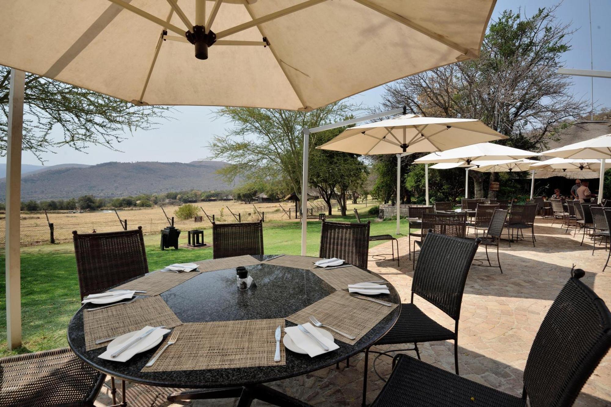 Bakubung Bush Lodge Ledig Eksteriør billede