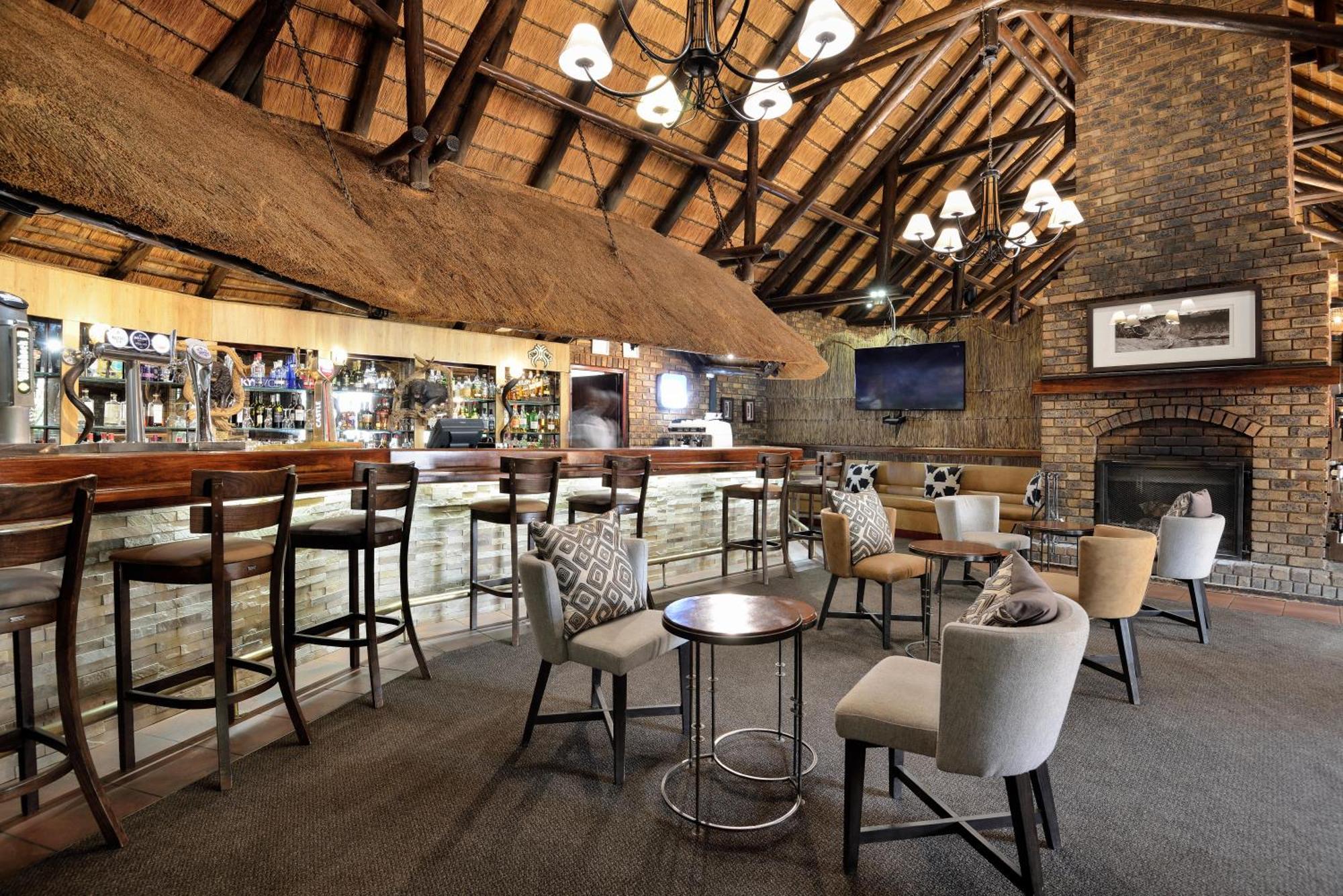 Bakubung Bush Lodge Ledig Eksteriør billede